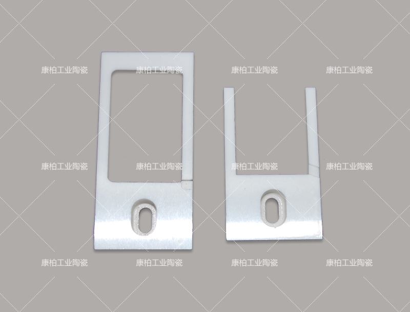 氧化鋯陶瓷棒料上又開孔又開槽，真能一體加工？